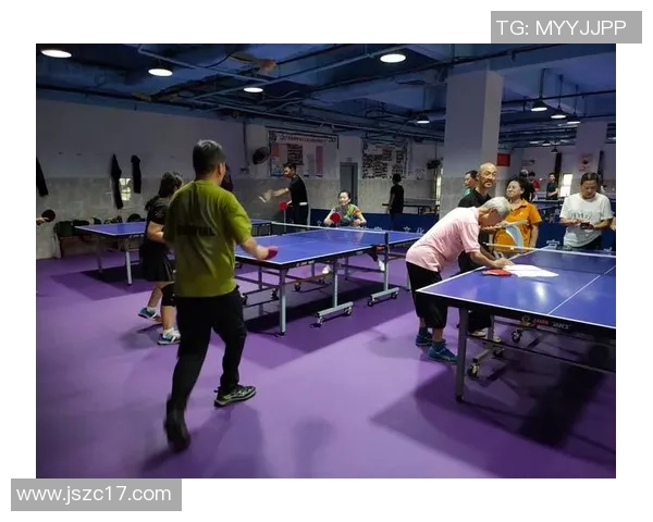 乒乓球评论：成都乒乓球队的防反得失_1