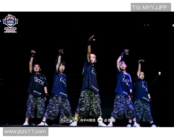 街舞热议:重庆街舞队的节奏争议 街舞热议:重庆街舞队的节奏争议